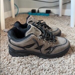 Vintage Chunky Nevados Hiking Shoes